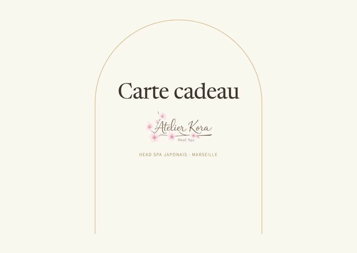 Le verso de la carte cadeau Atelier Kora, avec le prénom de la bénéficiaire et le message