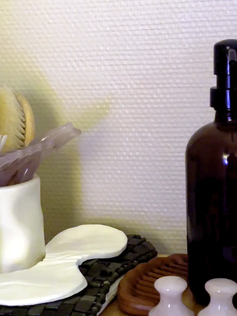 Produits et outils de soin du salon Atelier Kora à Marseille